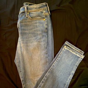 Universal Thread Women’s High Rise Skinny Jeans